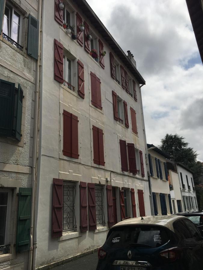 Belle Chambre Au Coeur De Bayonne Apartment Exterior foto