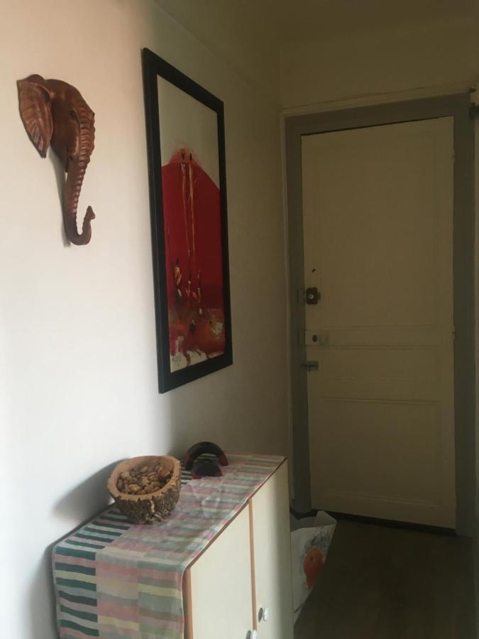 Belle Chambre Au Coeur De Bayonne Apartment Exterior foto